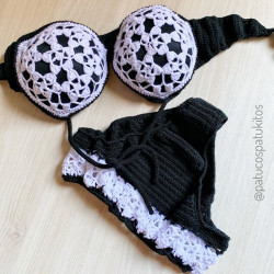 Patrón bikini floral de crochet